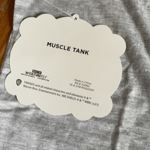 Friends Muscle tank - Picture 4 of 7